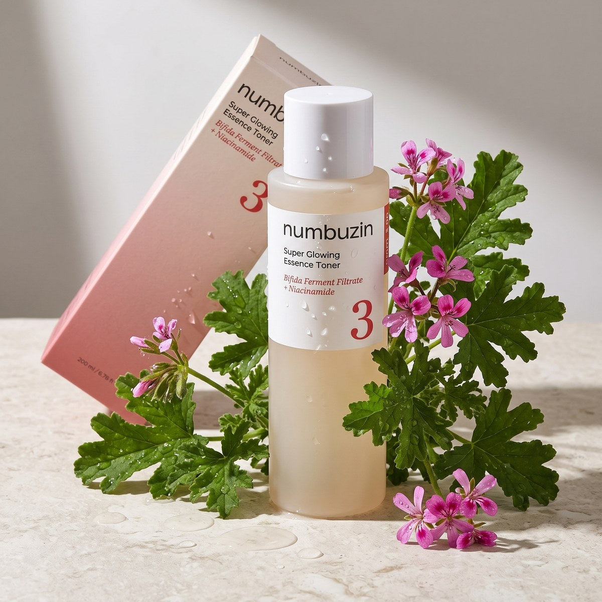 Numbuzin No.3 Super Glowing Essence Toner 200 ml