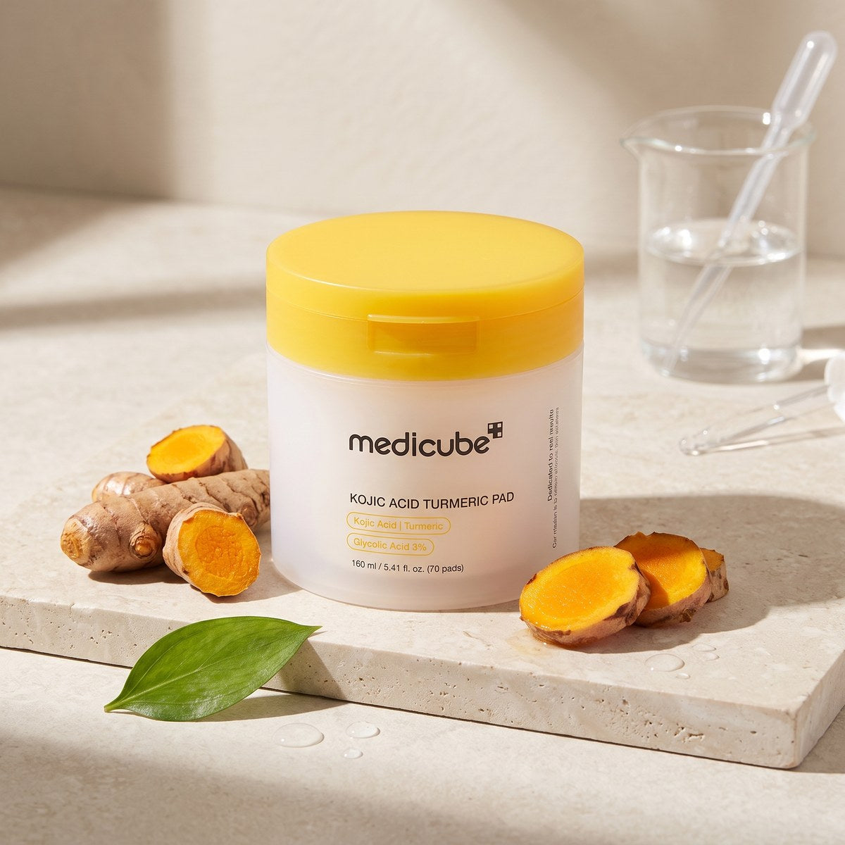 Medicube Kojic Acid Turmeric Pad 160 ml (70 szt.)